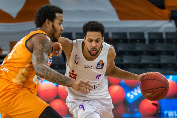 的射门嗅觉 的射门嗅觉